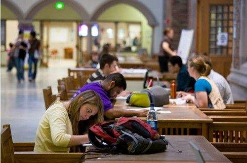 美国留学申请中如何正确套磁？