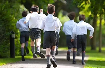 了解英国小学差异，为孩子选择适合的学校！
