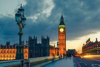 英国顶尖的商学院到底有多贵？